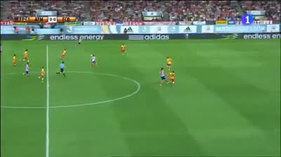 21-8-13 David Villa vs Barcelona