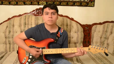 TEMERARIOS >>GUITARRA CLASICA>>>CLASS CROSOVER..KIP