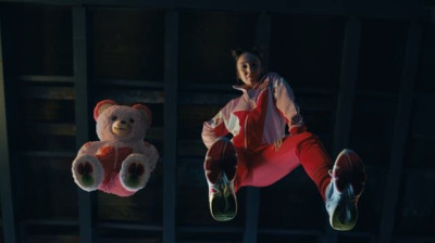 YUMOS  - ERIN  MOMMSEN  WOLFF - Director  and   Producer  Company  Panda  Film  From  my  Authorship.