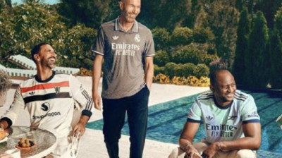 Zidane, Vieira, Del Piero und Schweinsteiger spielen wieder zusammen Fußball!!!