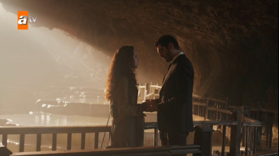 La nueva serie de  SuBurcuYazgıCoşkun