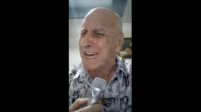 Laisse les filles (1960) - Johnny Hallyday cover song